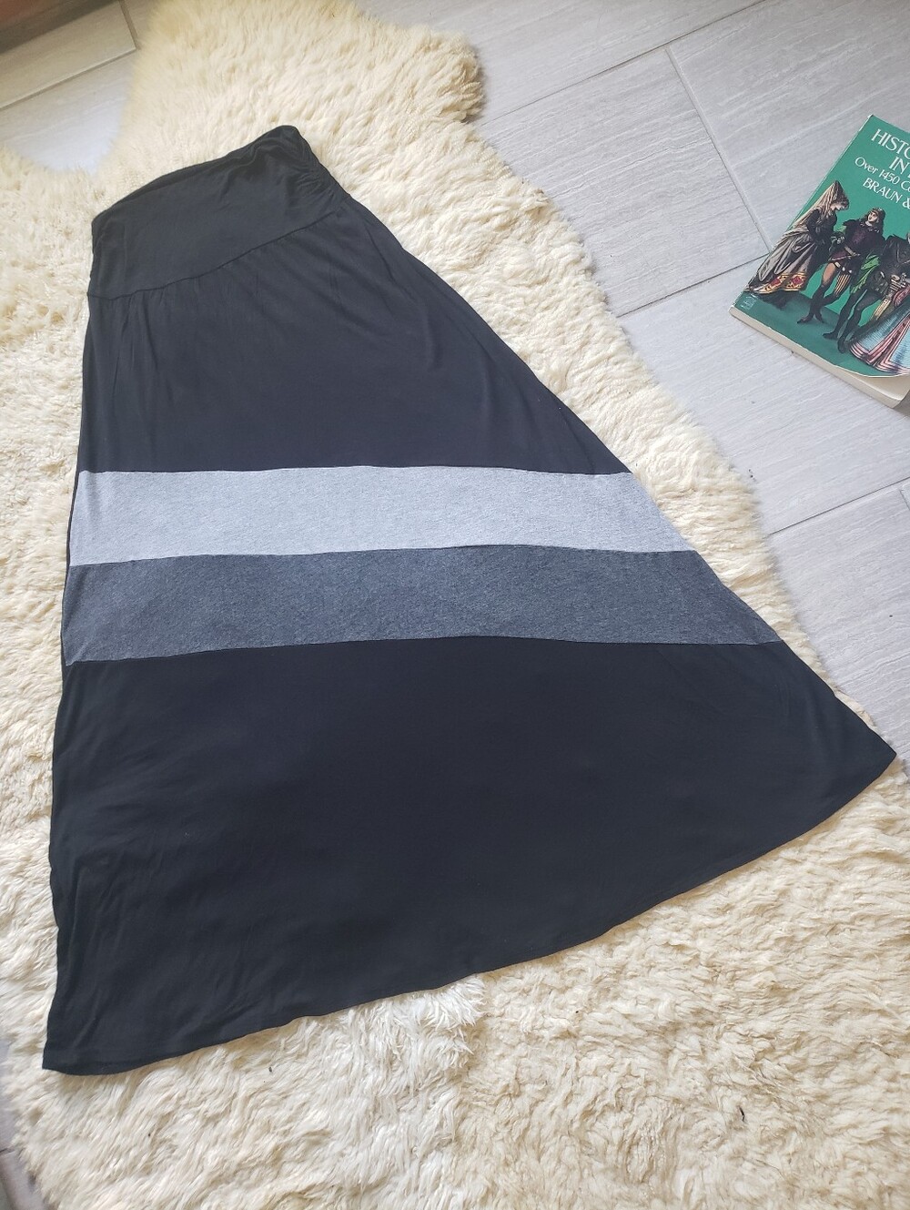 AB Studio Colorblock Maxi Skirt  Medium